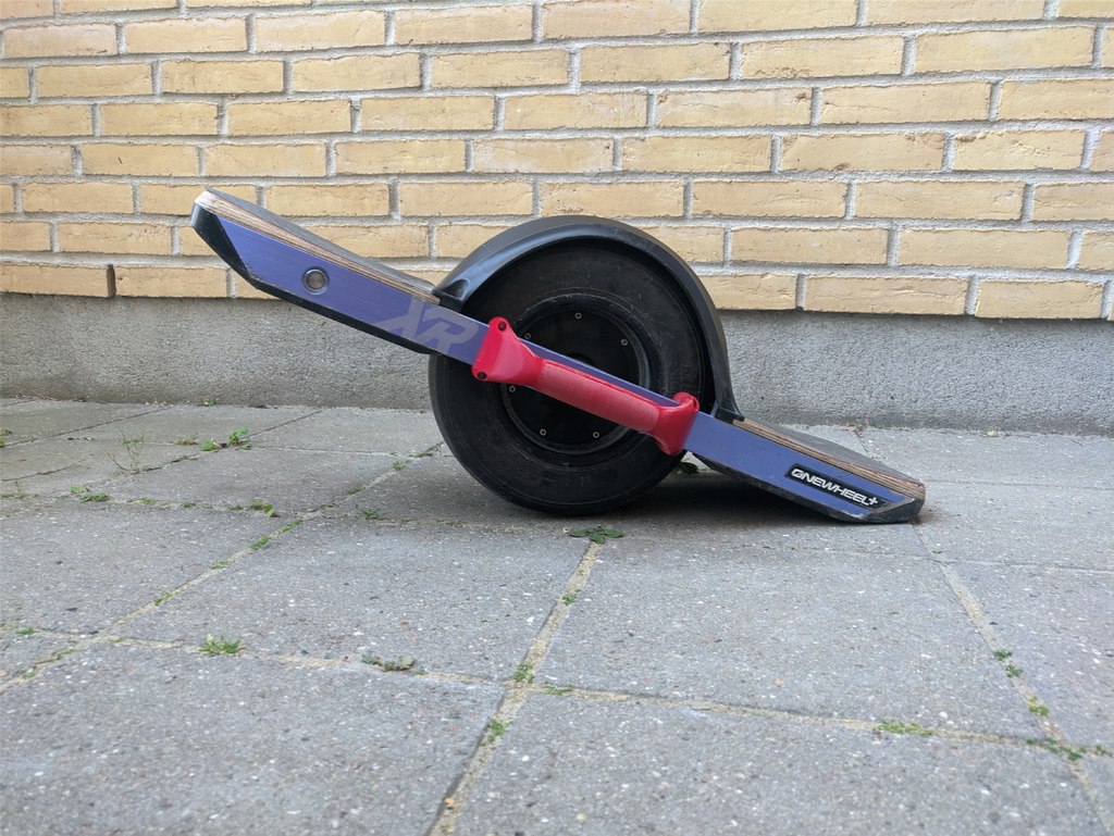 Onewheel handle (only 4x phillips screws required)