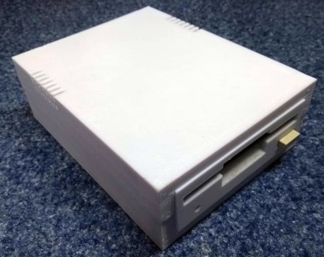 Amiga 500 Chinon FB 354 Floppy Drive Case