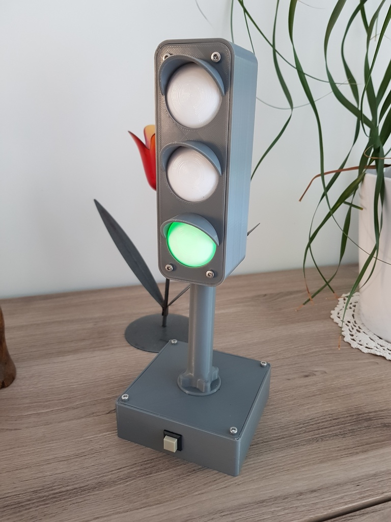 Traffic Light with leds (28cm height)