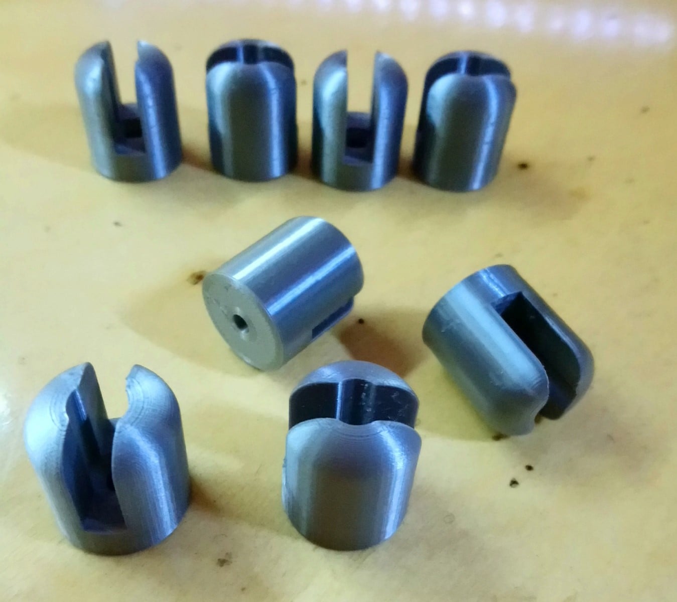 glass shelf brackets