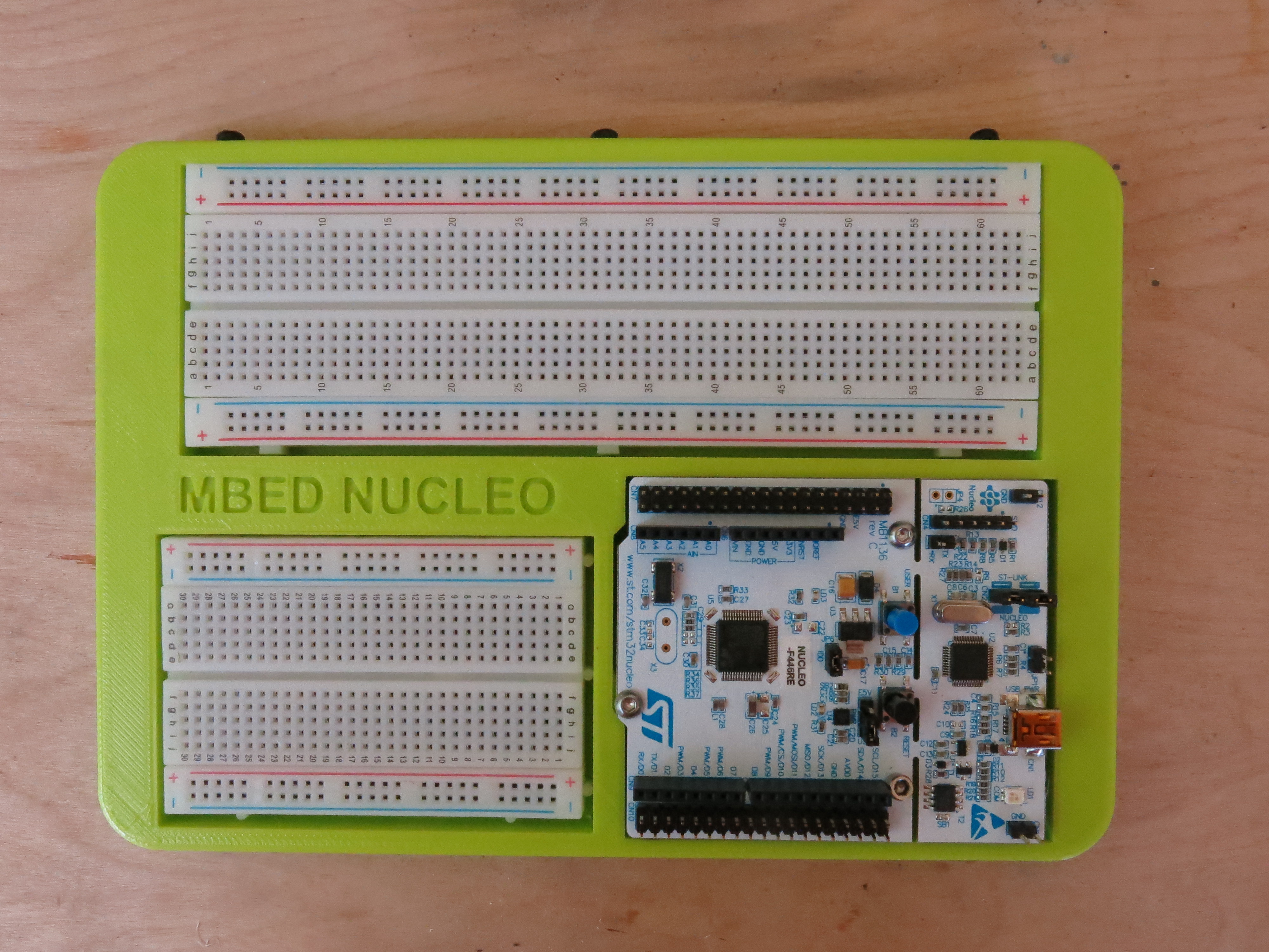 MBed Nucleo Breadboard