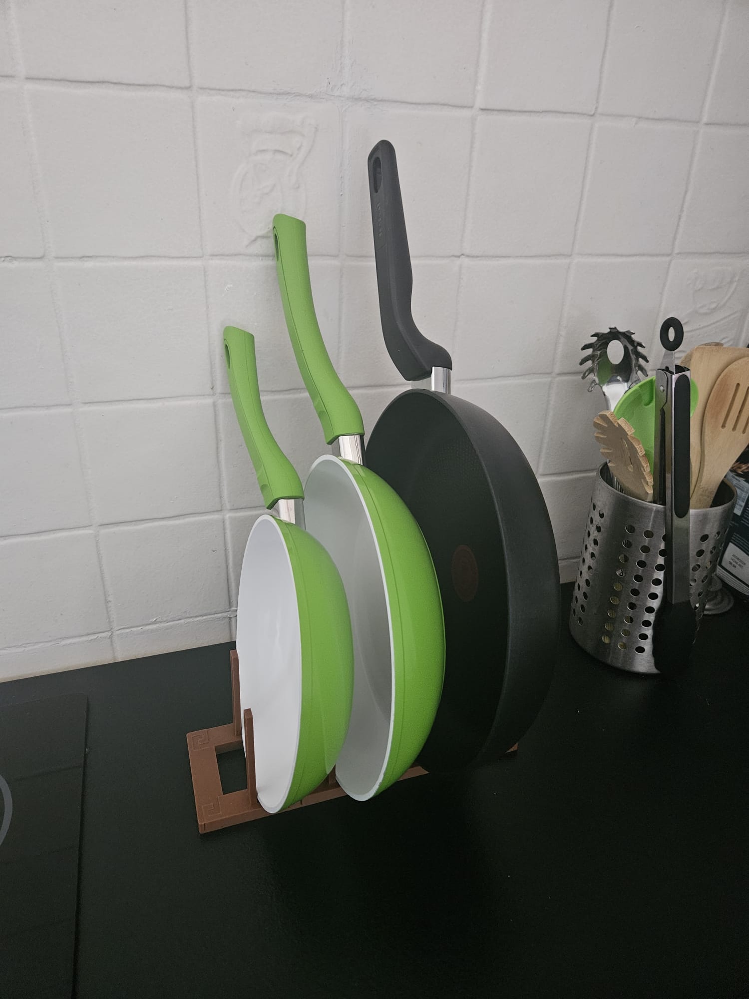 Pan Holder - Pfannenhalter