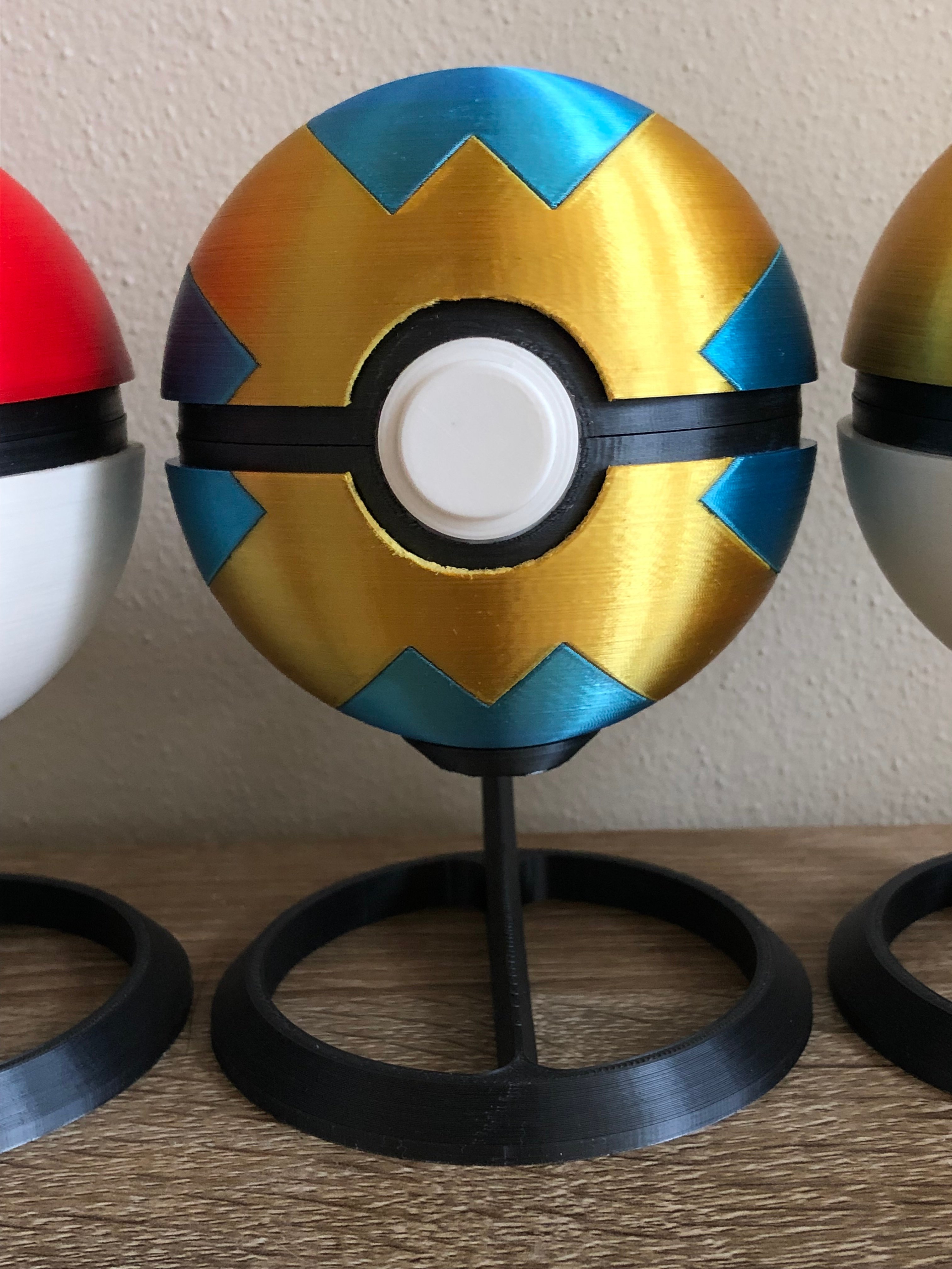 Quick Ball - Fully Functional with Button and Hinge