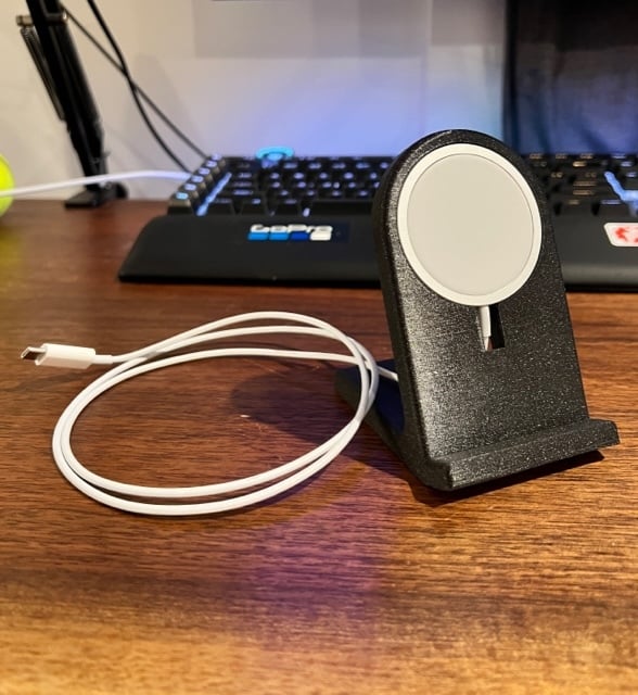 iPhone Magsafe Charger Stand