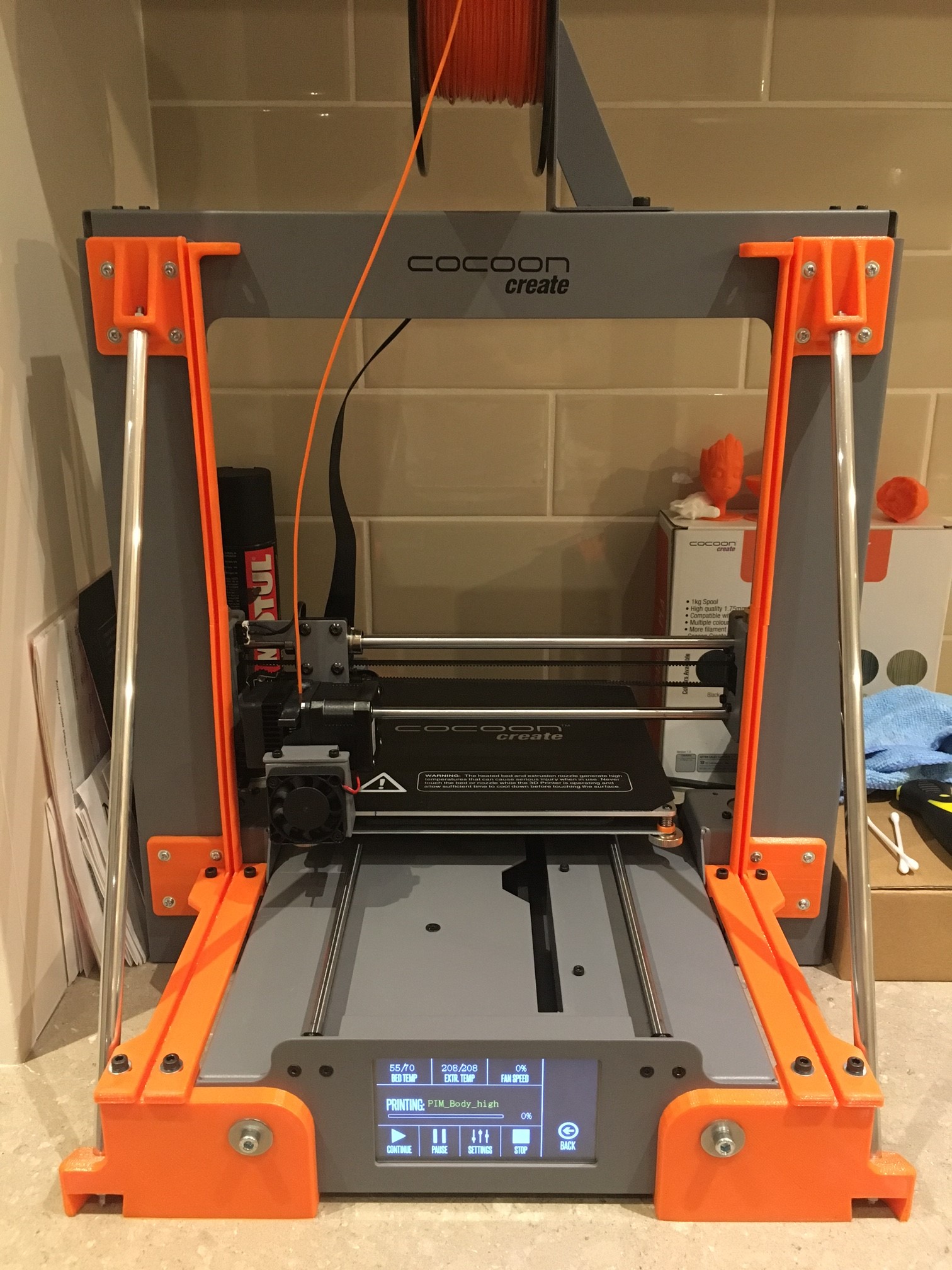 Wanhao i3 Plus/Cocoon Create Touch/Balco Z axis brace & integrated enclosure rail