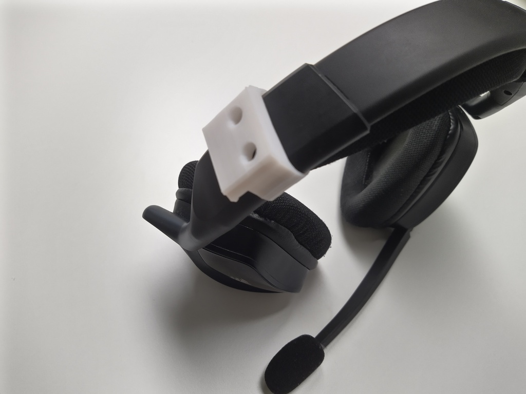 Accessory Clip for Corsair Void Headset