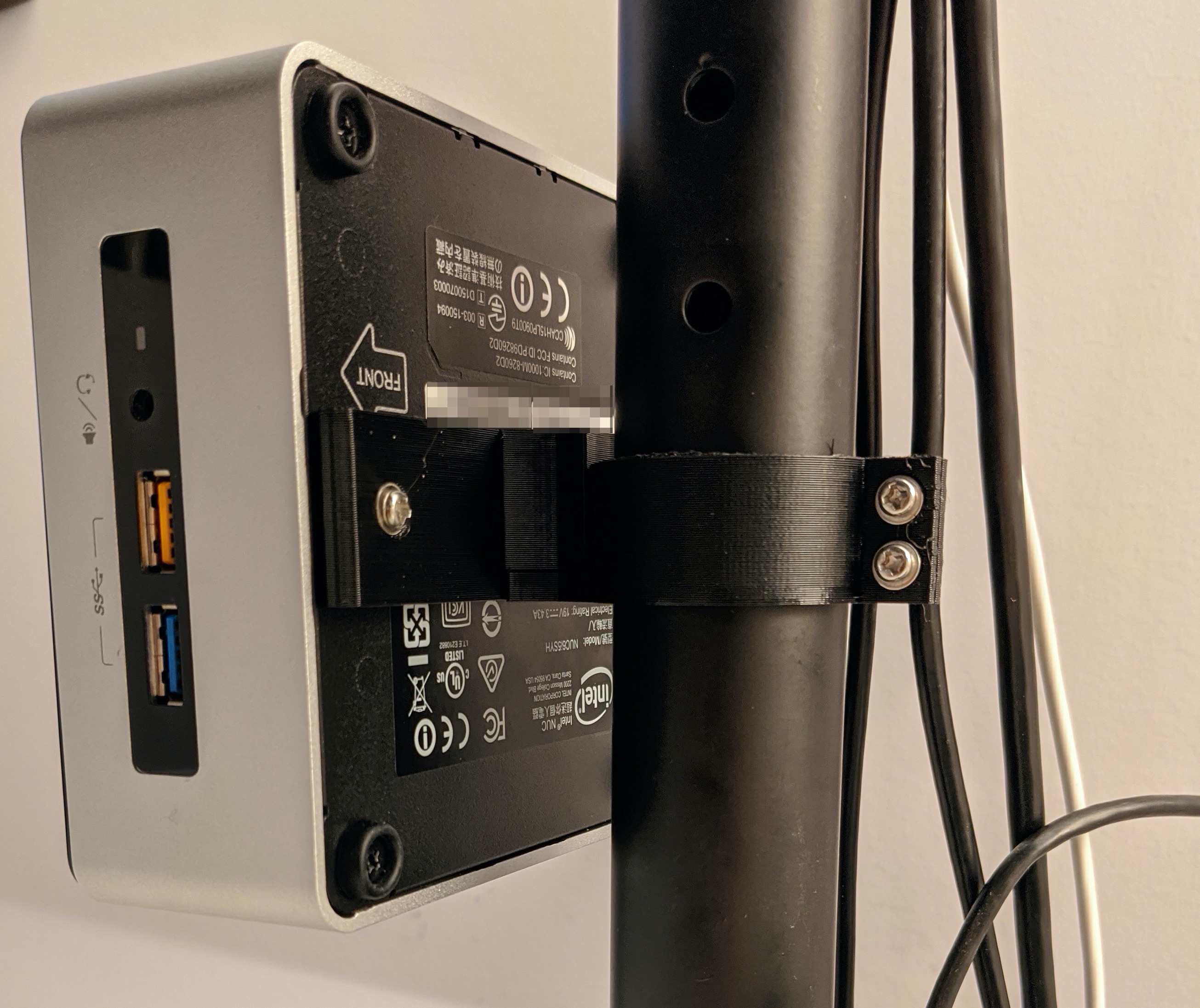 Intel NUC Pole mount
