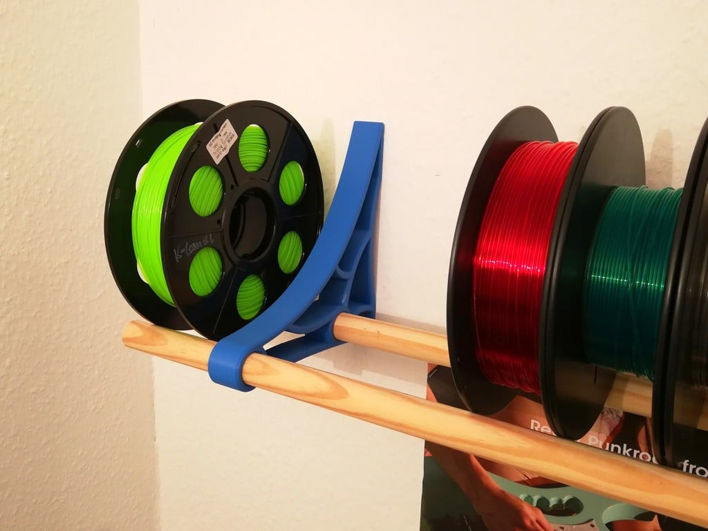 Another Spool Shelf out of a Broomstick