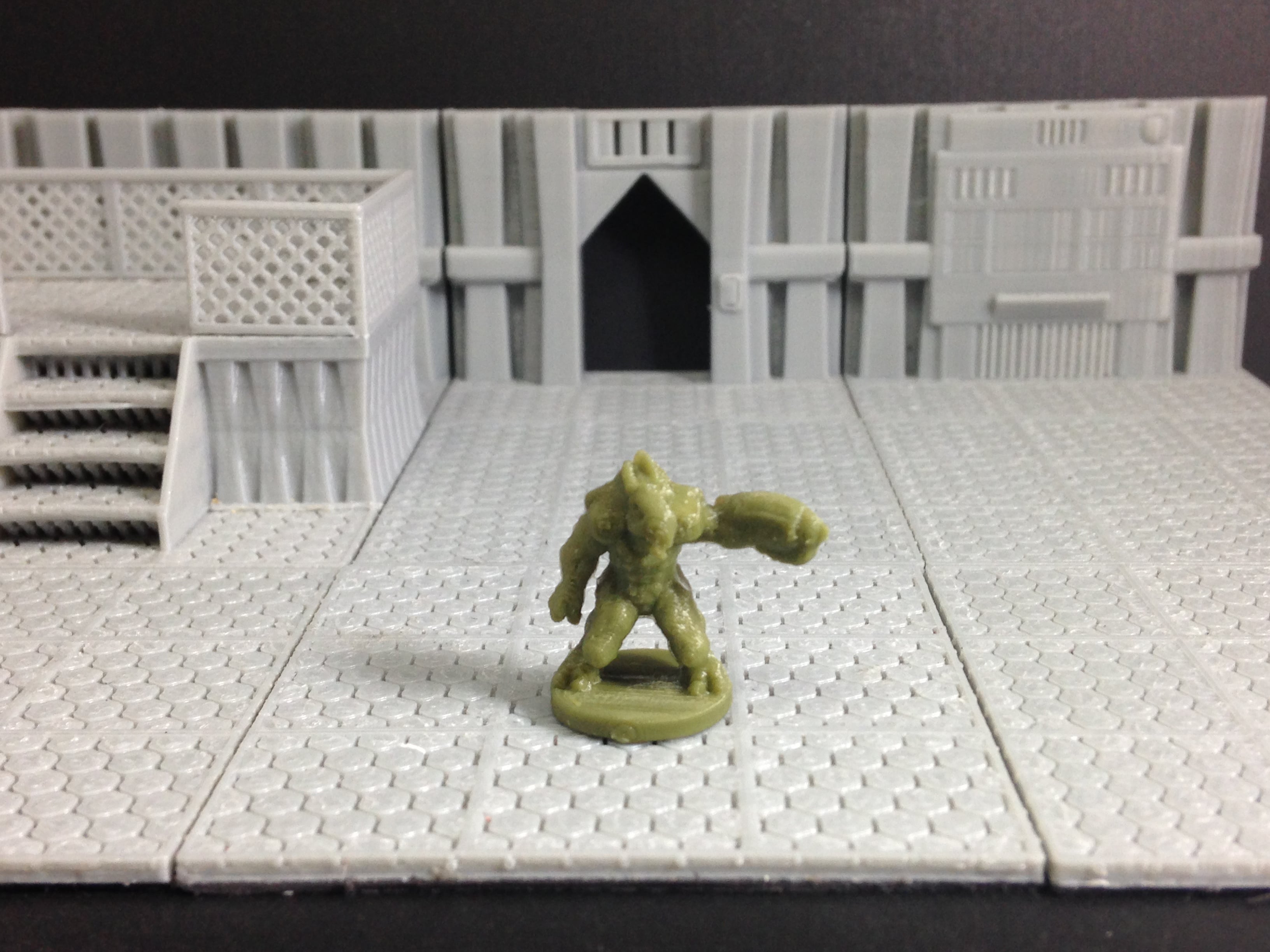 Xyn (Random Alien in 18mm scale)