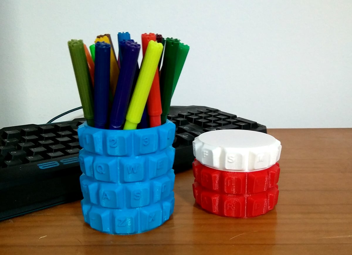 Customizable Keyboard Penholder/Box