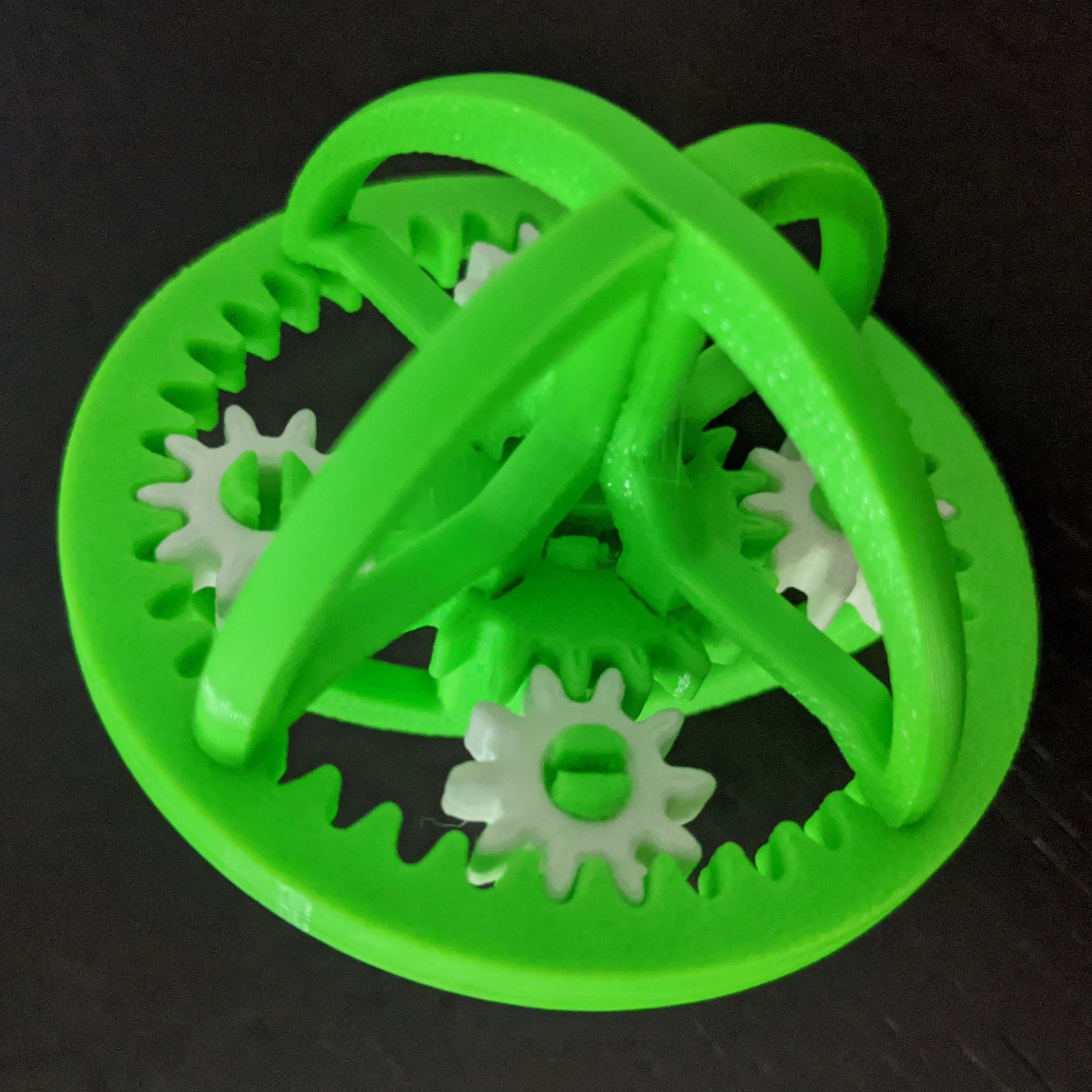 Epicyclic gear toy