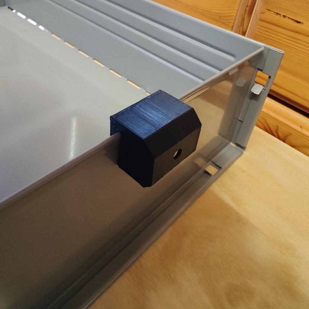 Ikea Helmer magnet holder