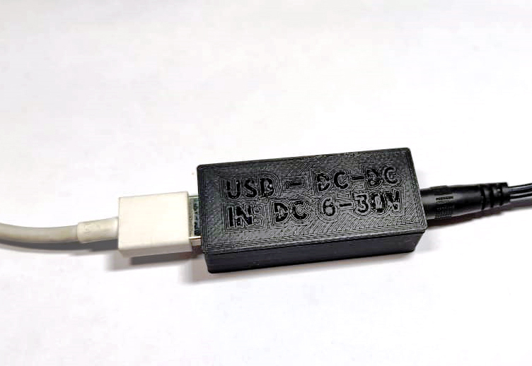 Universal charger DC 6 - 30 volts, 5.5 x 2.1 mm to USB, QC3