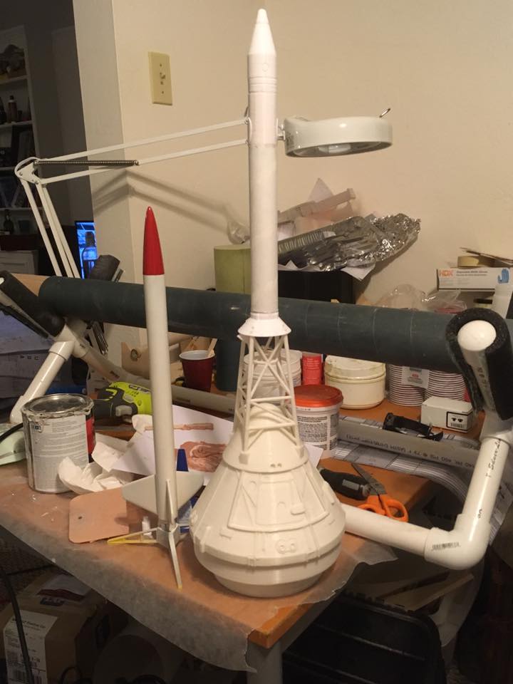 1:22 Scale Apollo capsule and escape system