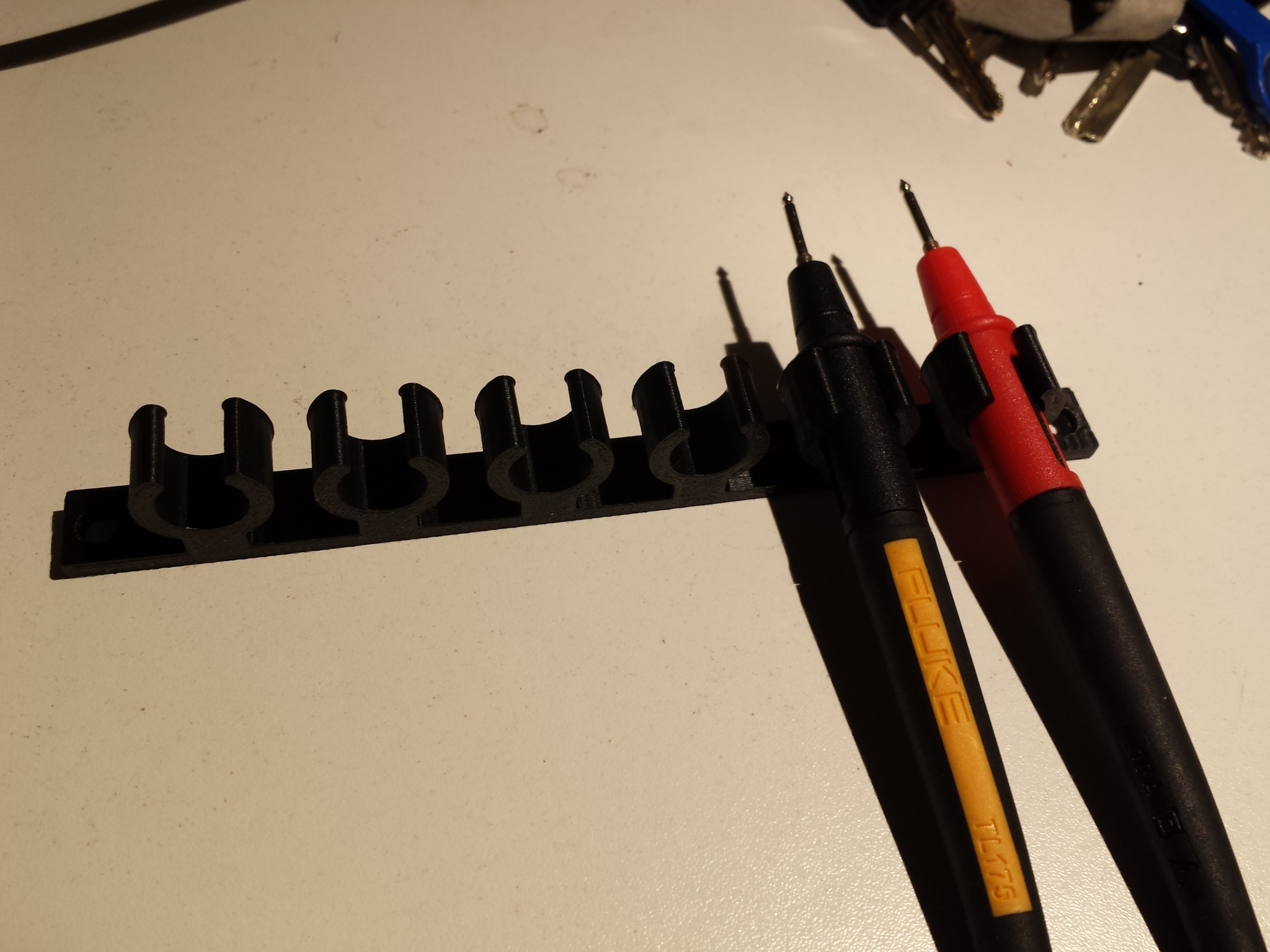 Multimeter / Oscilloscope probe Holder