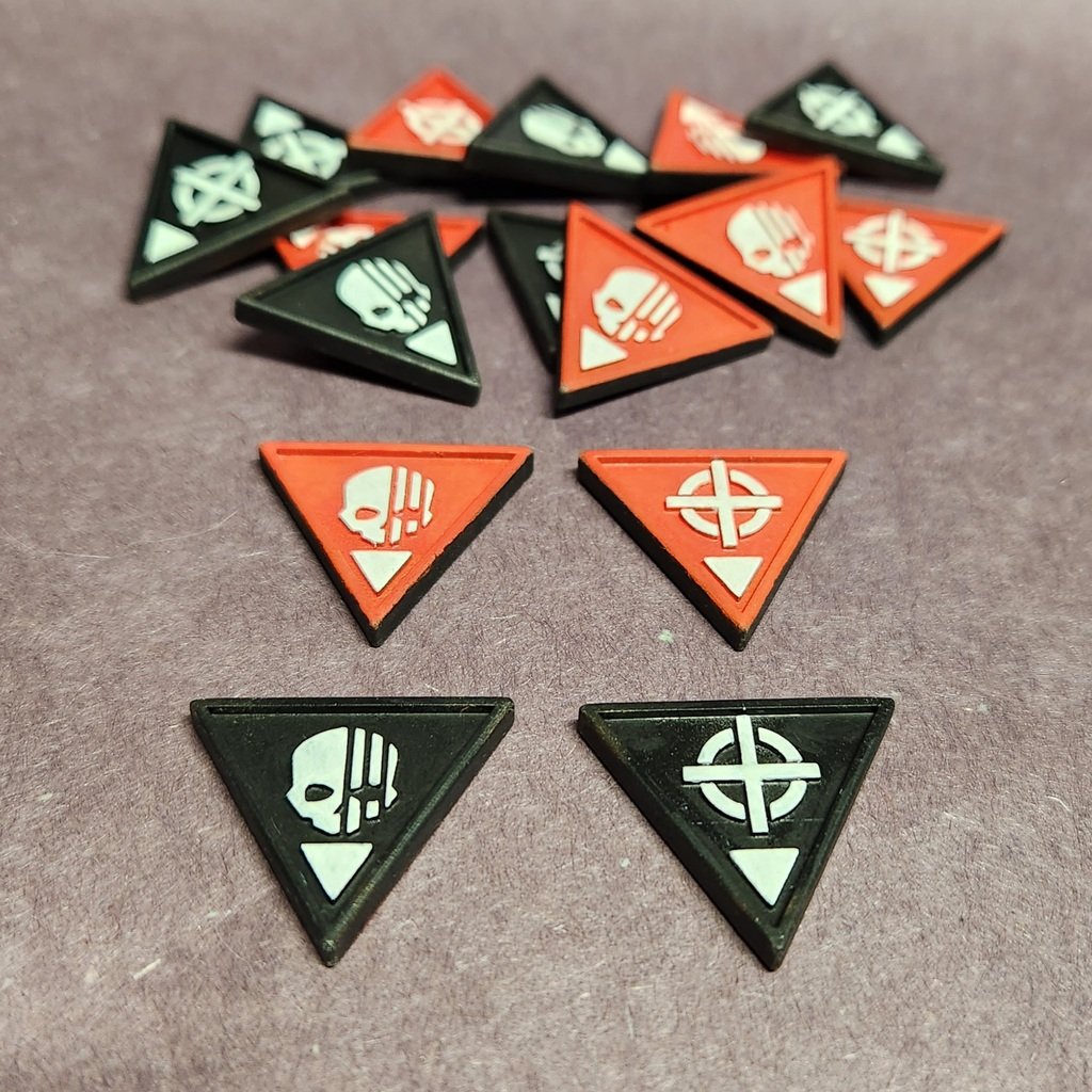 Kill Team engage and conceal tokens