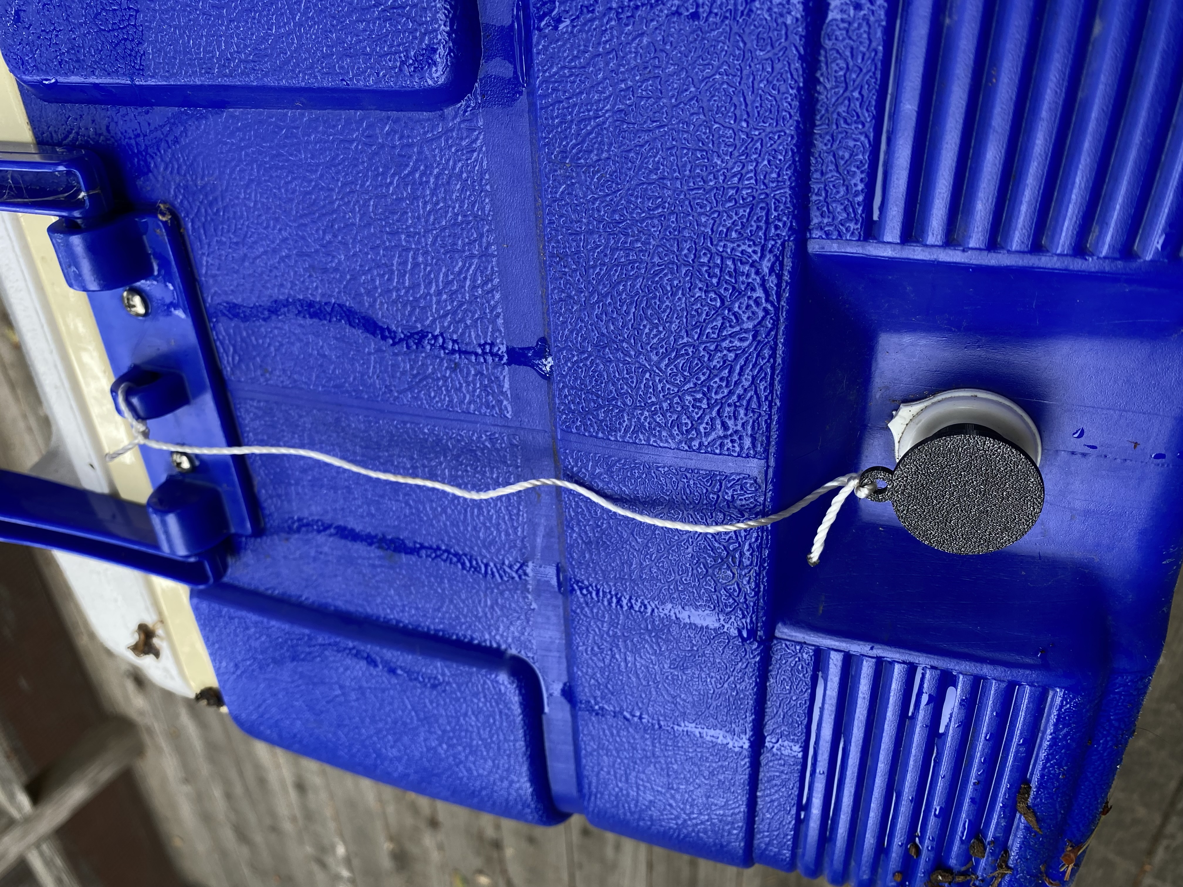 igloo cooler drain plug replacement