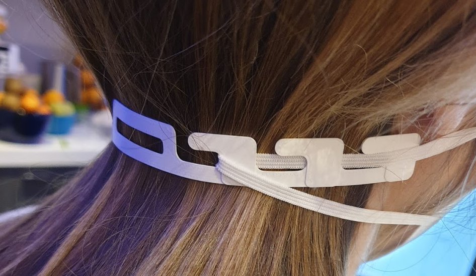 Flexible Mask Hook
