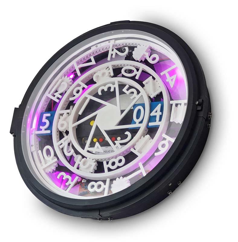 Epicyclic Clock with Case, Seconds and Backlight