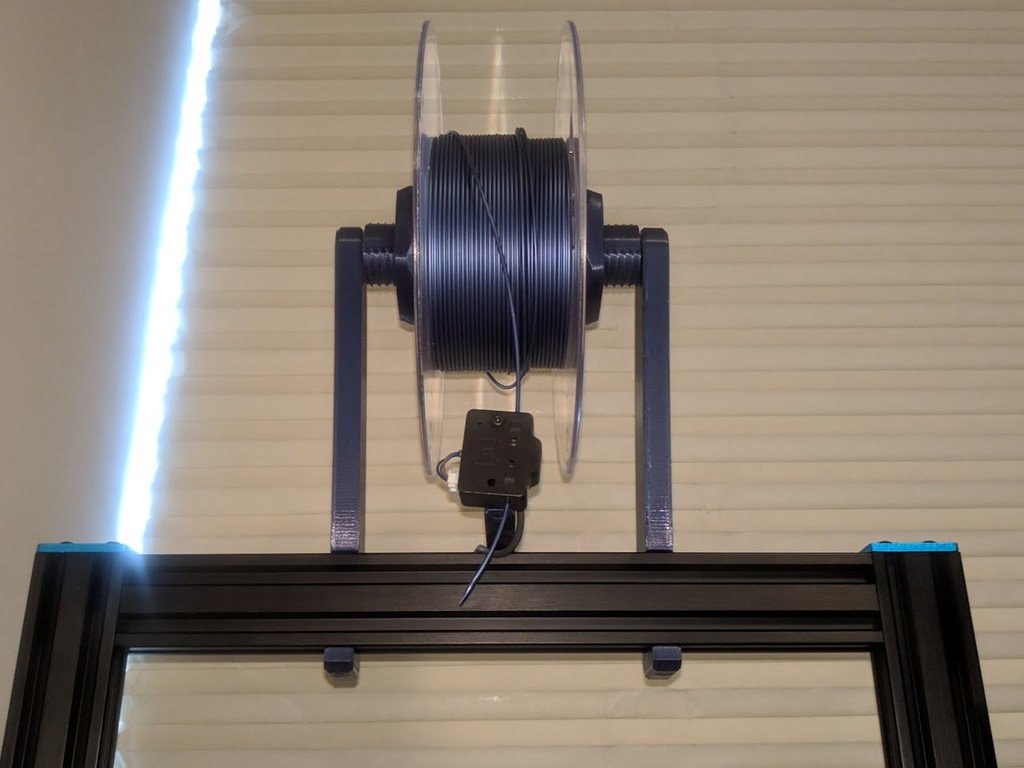 Spool holder and pegs