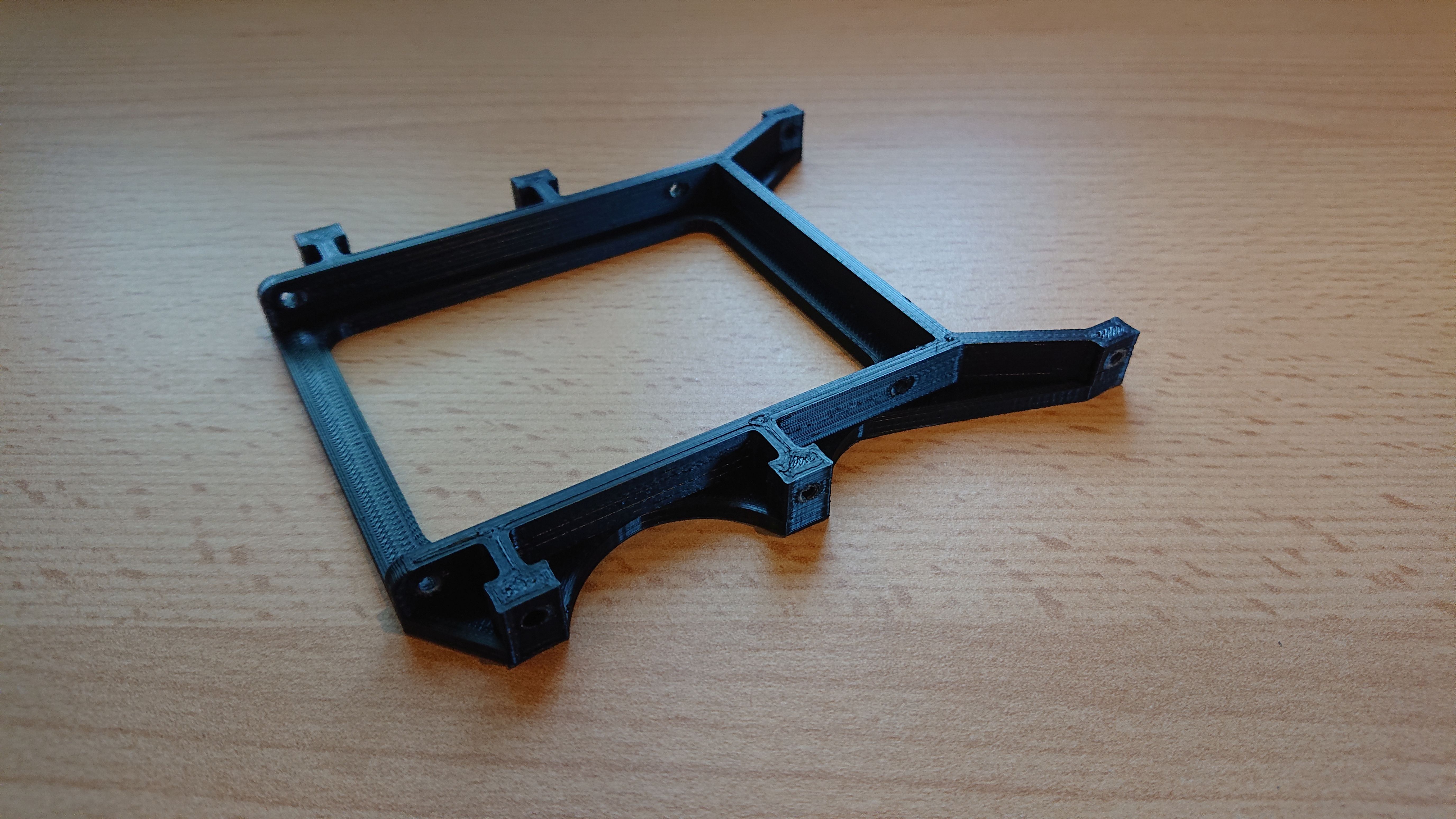2,5' to 3,5' HDD/SSD adapter