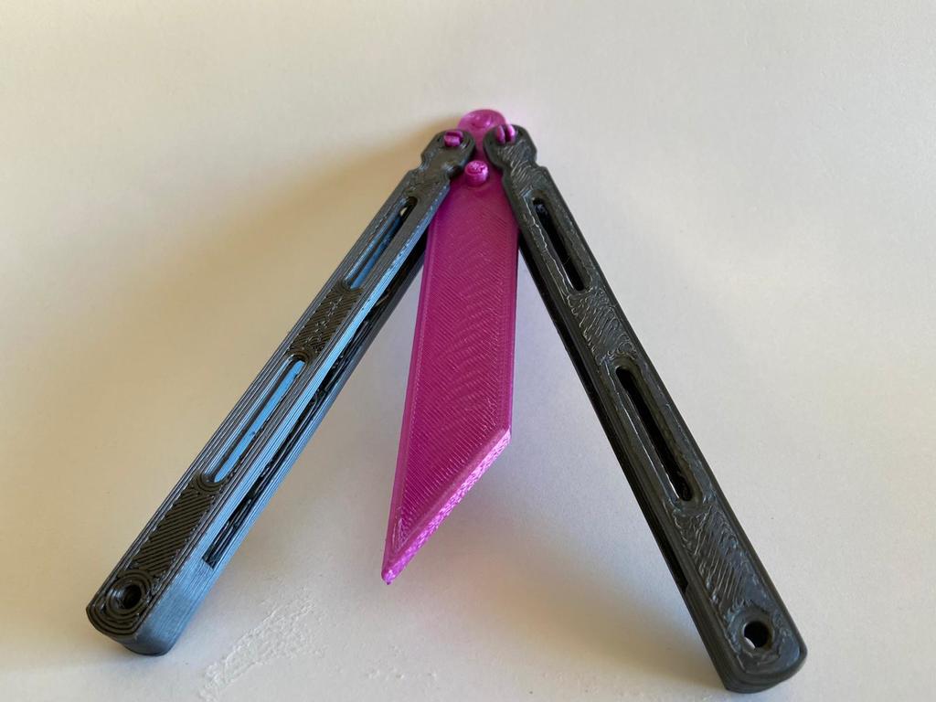 Balisong, or butterfly knife, fully 3D printed