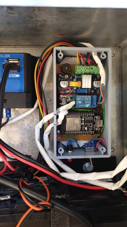 Solar Powered RFID Water Vending Machine Enclosure for ESP32