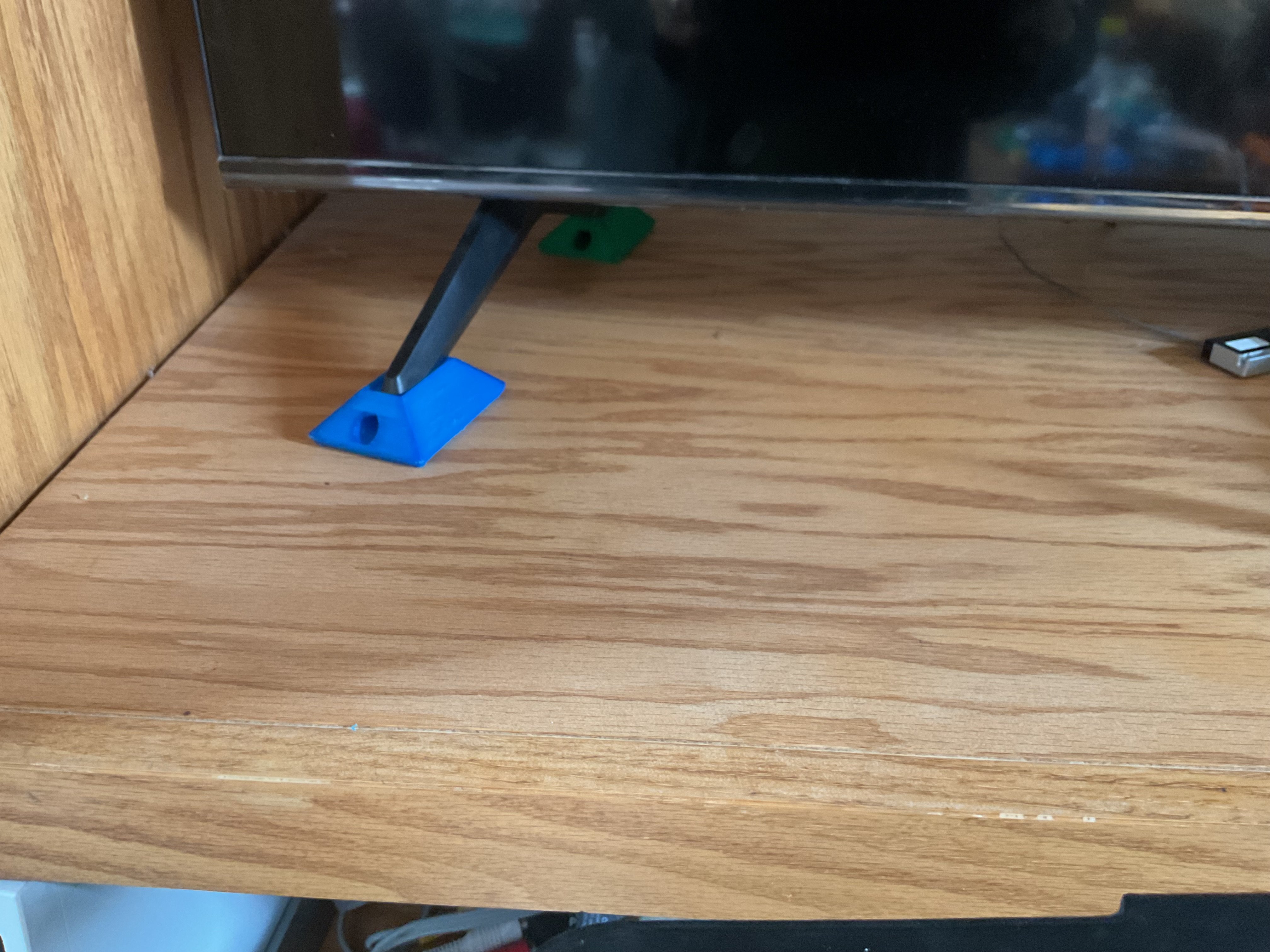 Riser Foot for TCL TV.  Feet