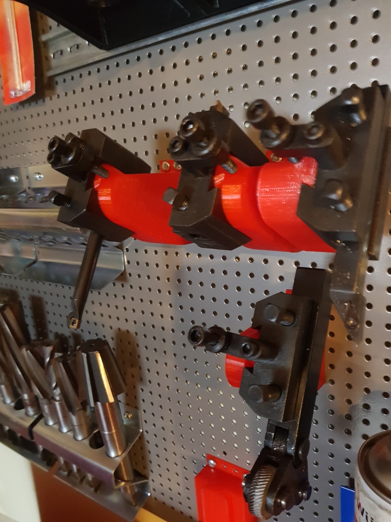 Lathe tool holder mount for tool board