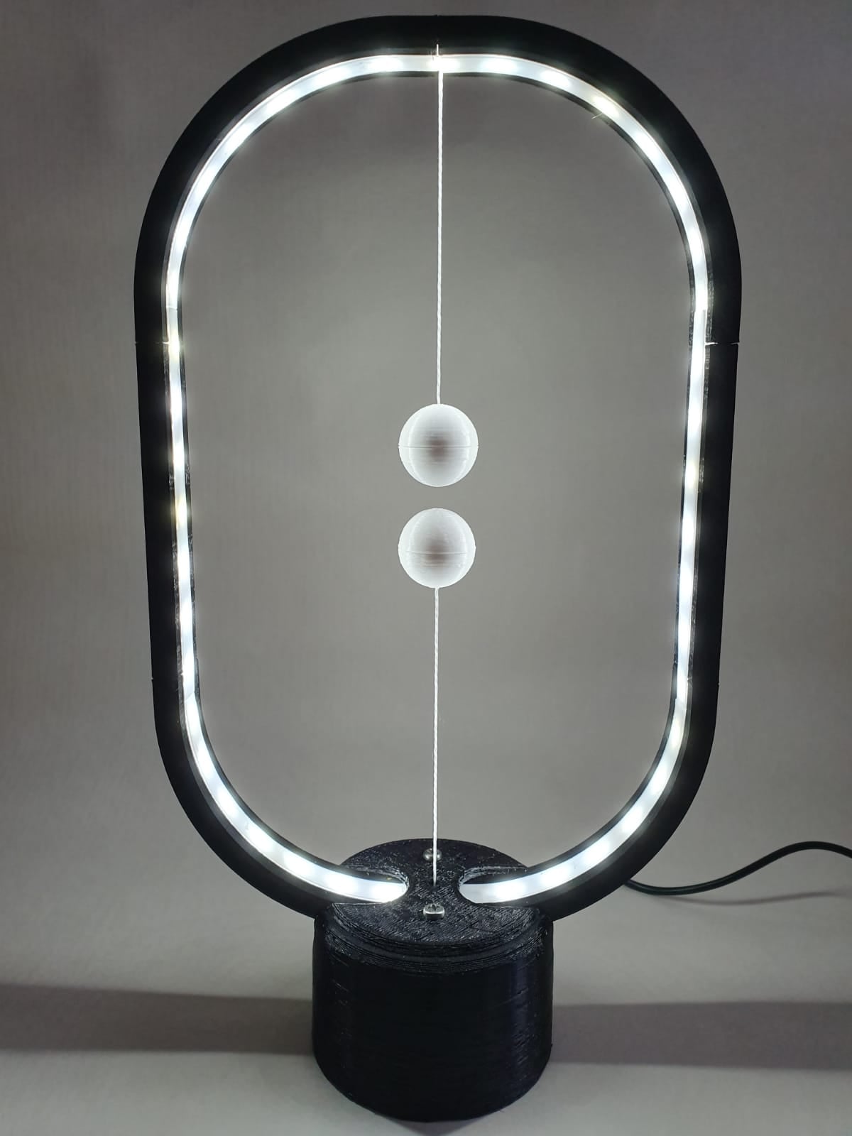 Balance lamp