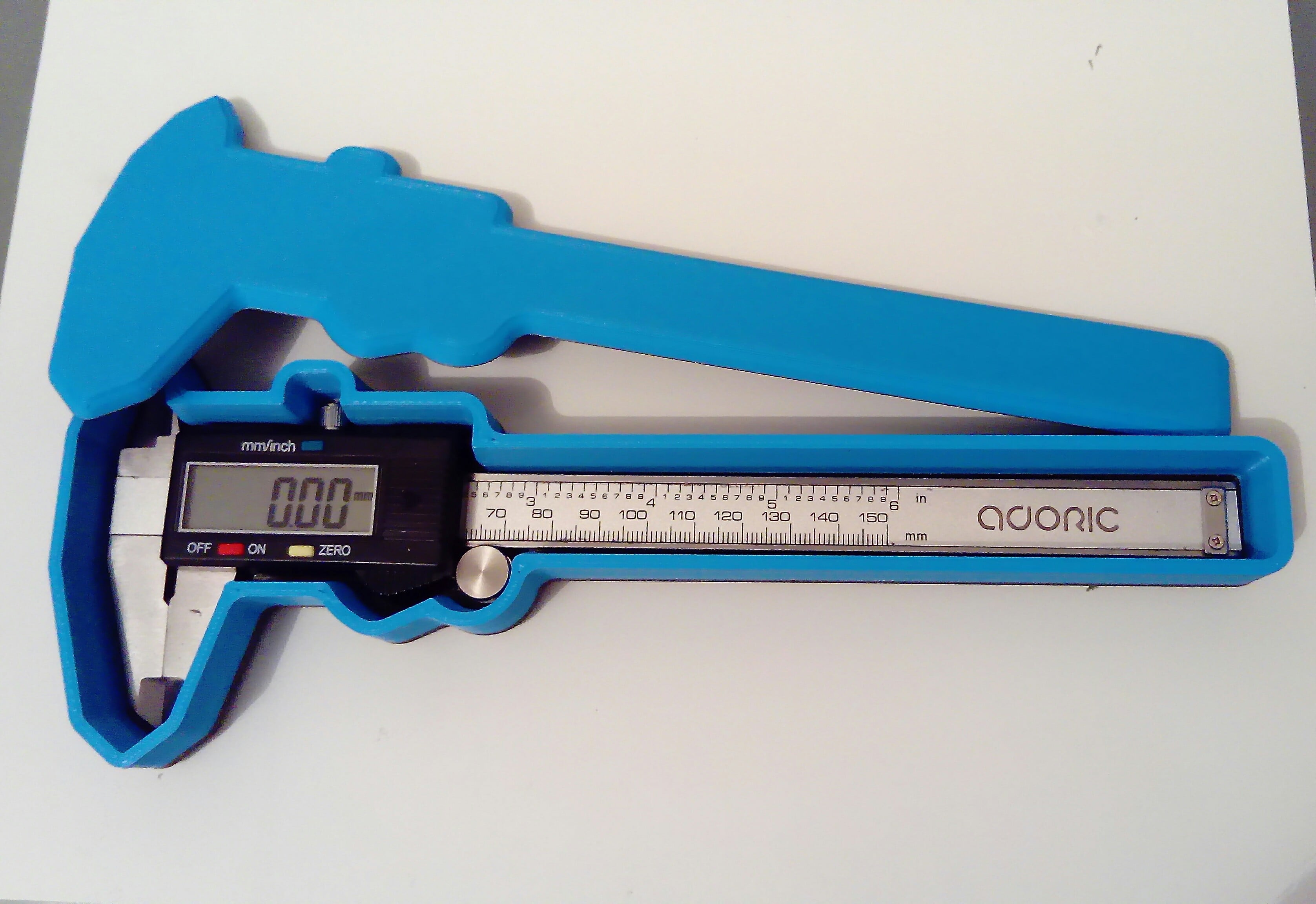 Caliper box for "No Name" 150 mm Calipers with battery holder