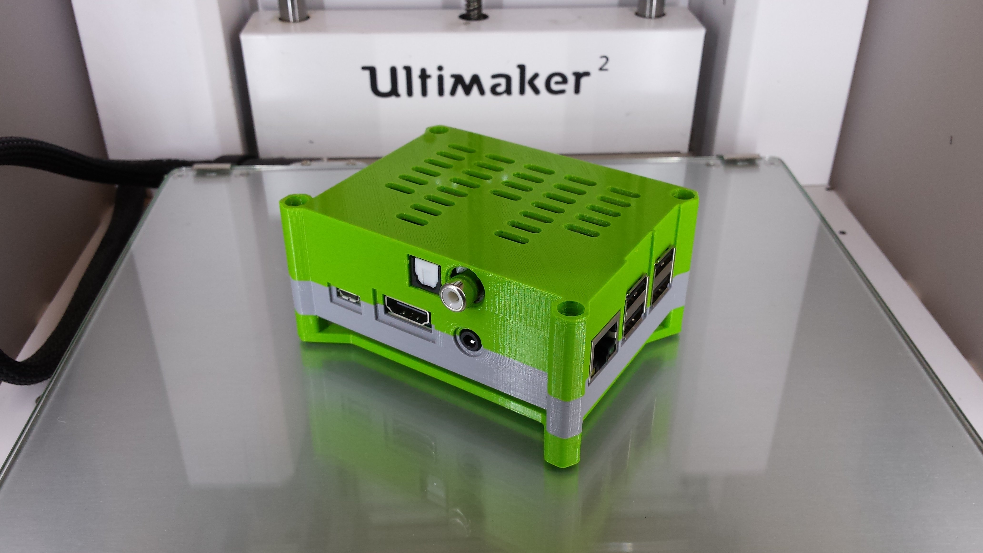 HiFiBerry Digi + Raspberry Pi2 case