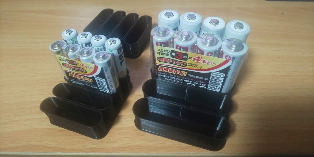 AA/AAA Battery Holder / Stand