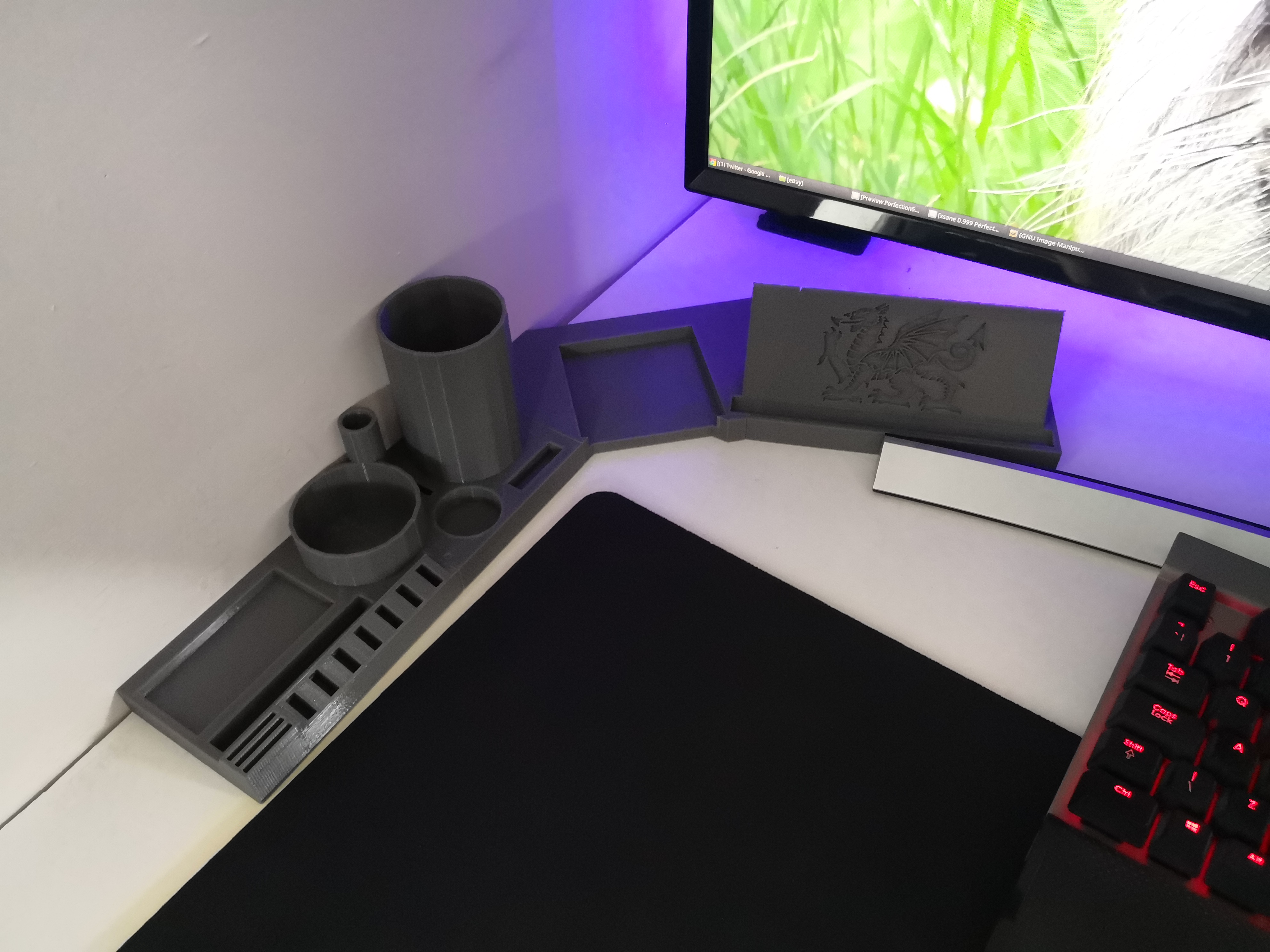 Desk Organiser + Phone Holder