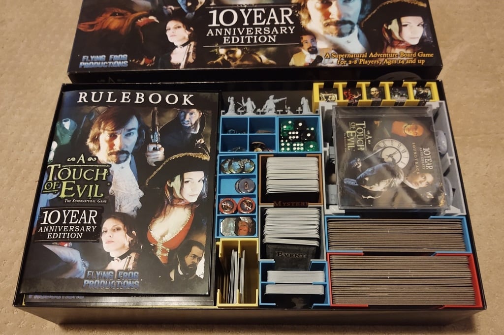 A Touch of Evil: 10th Anniversary Edition insert & organizer for all expansions and contents