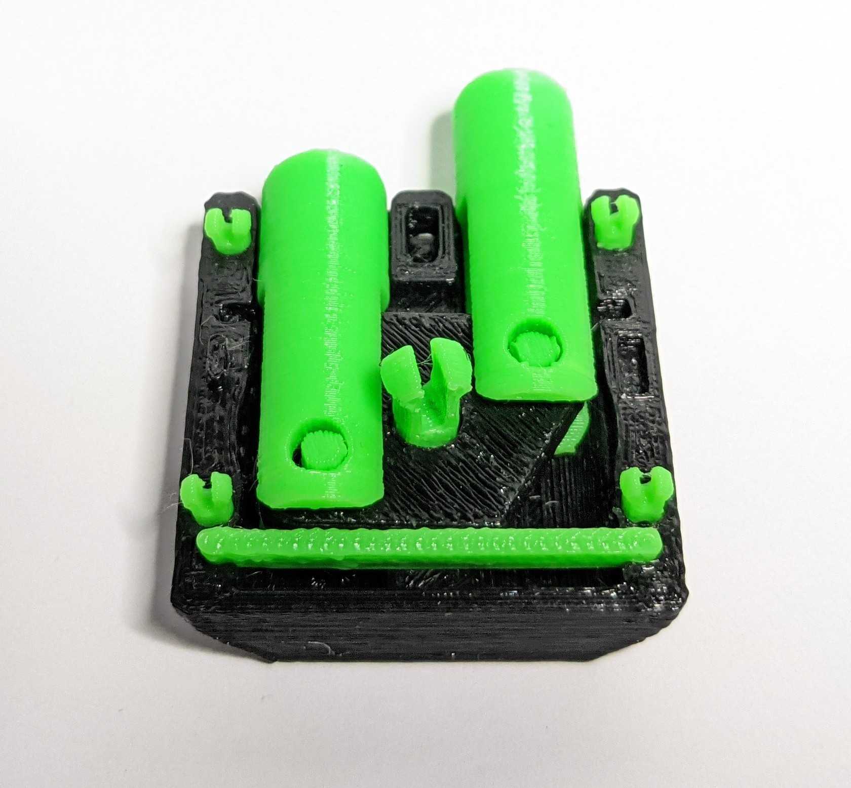 MINI Super Toggly Fidget Button (remixed)