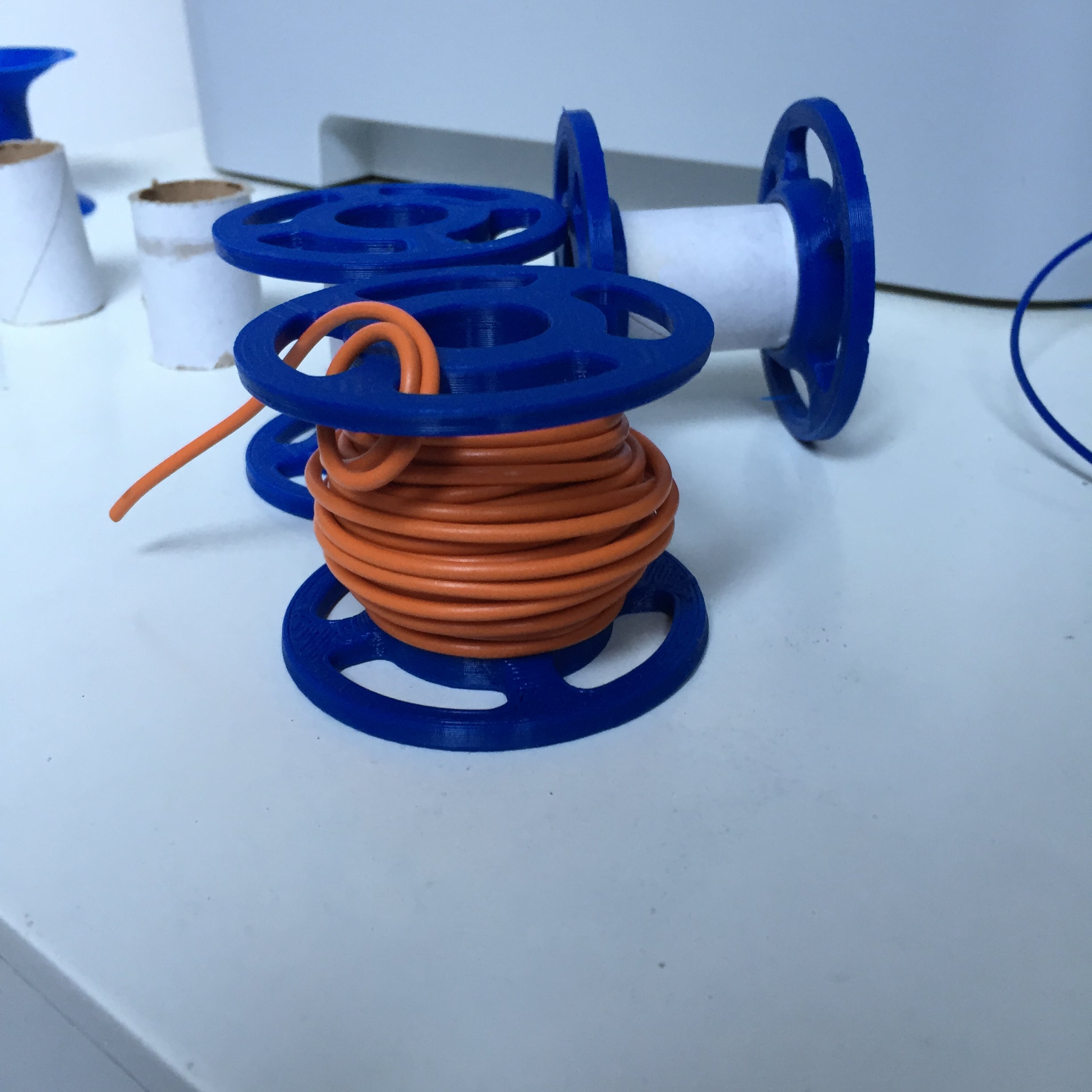 Wire spool