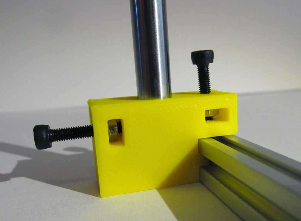 Customizable Optical Rail Mount for Makerbeam 1010