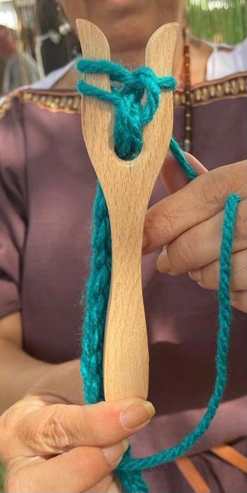 Roman Knitting Tool