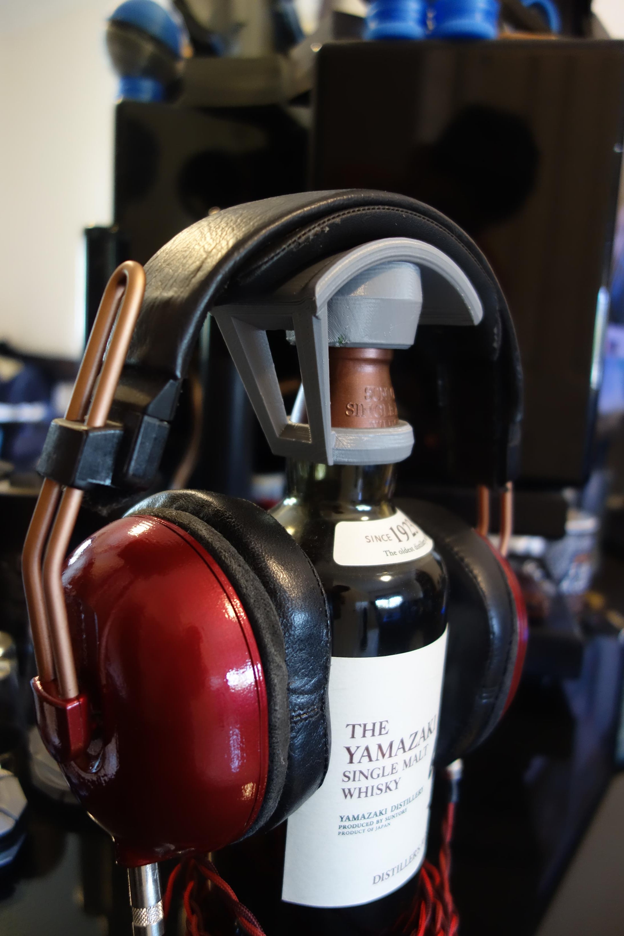 Whisky Bottle headphone Stand