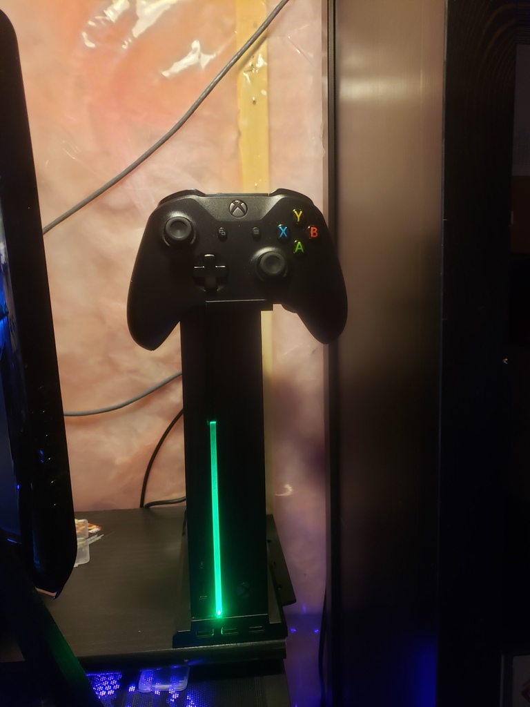 Xbox One X Controller Hanger (Remix)