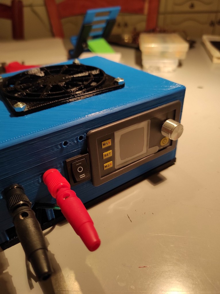 Mini Variable Lab Bench Power Supply