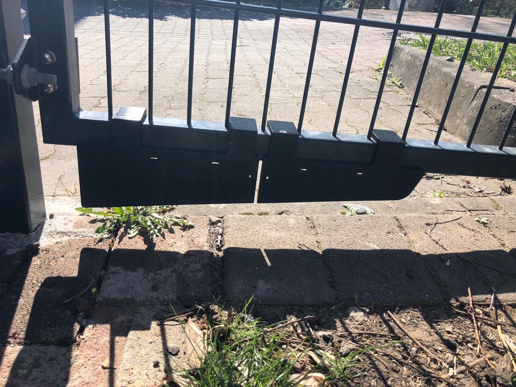 fence door extension 