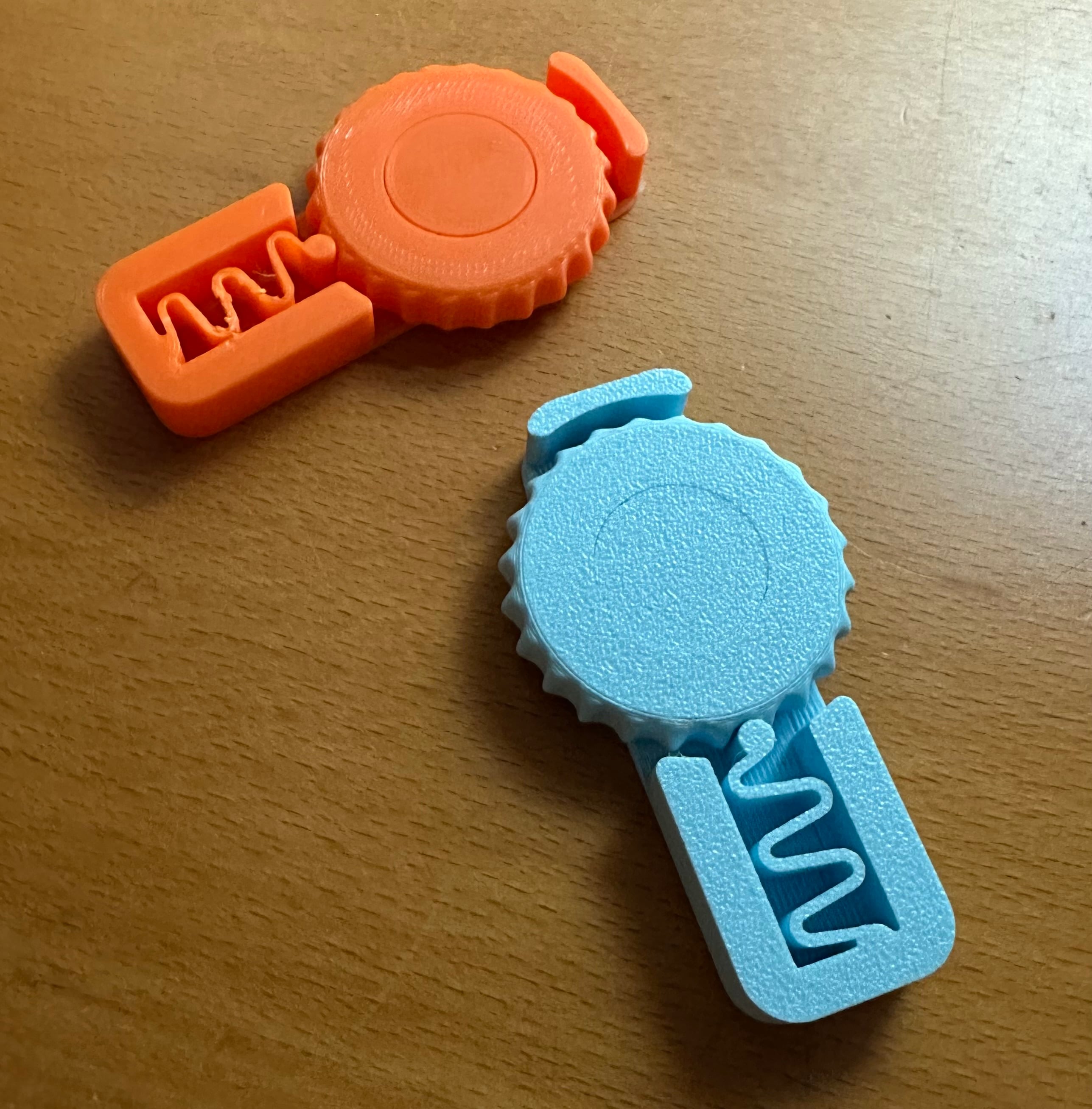 Print in place clicky thing