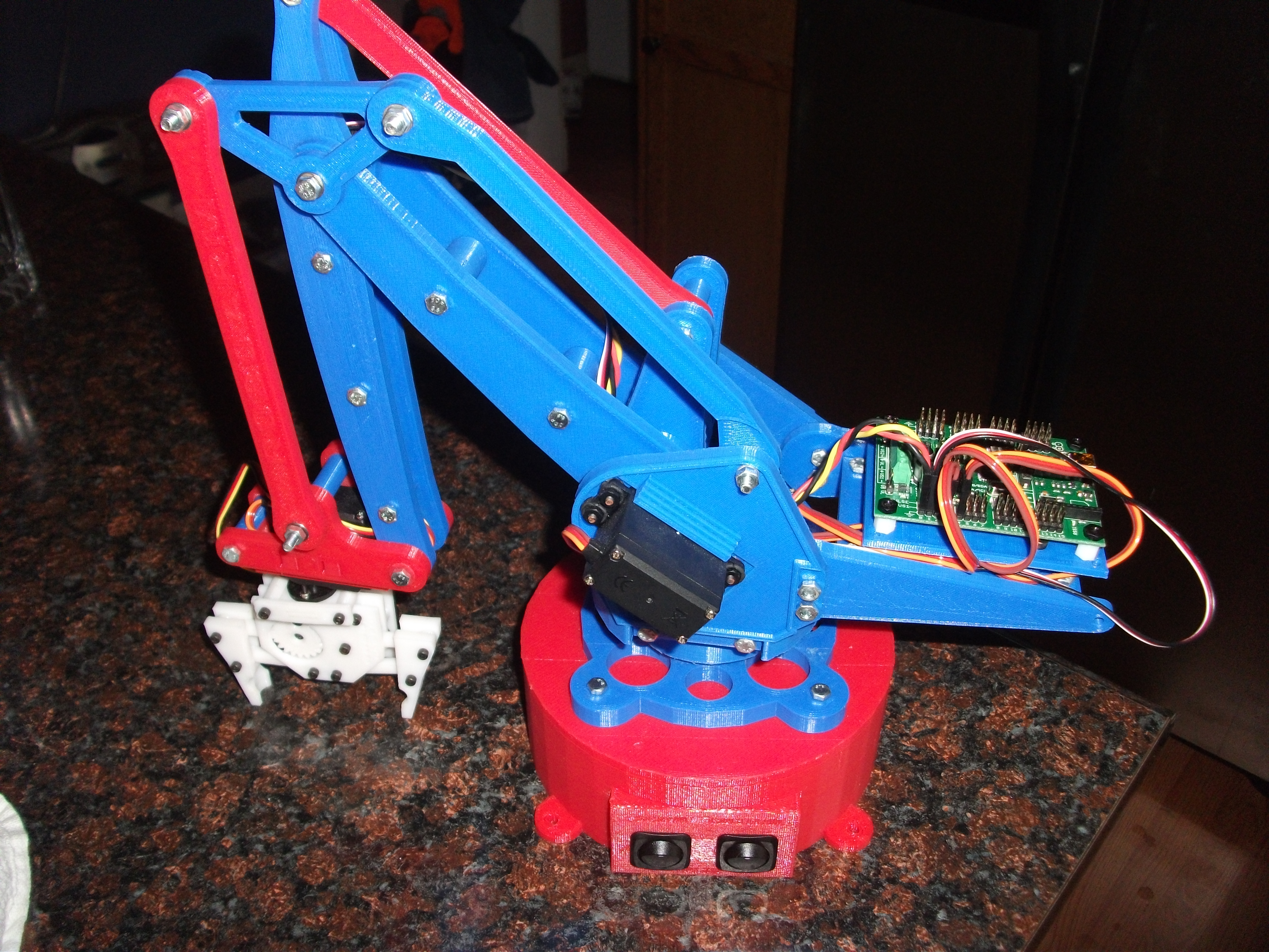 Open Source Robotic Arm (Lite Arm i2) Mod files