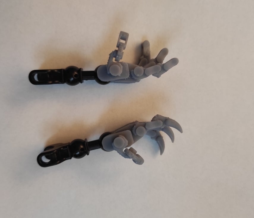 lego bionicle / hero factory / ccbs poseable hands and bootes