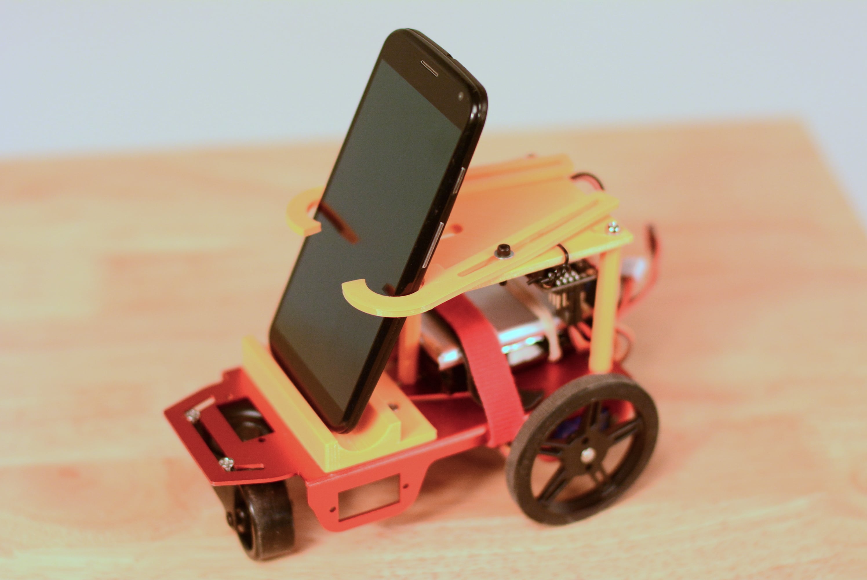 EXTROVRT - EXplo Telepresence RObot Via the inteRneT