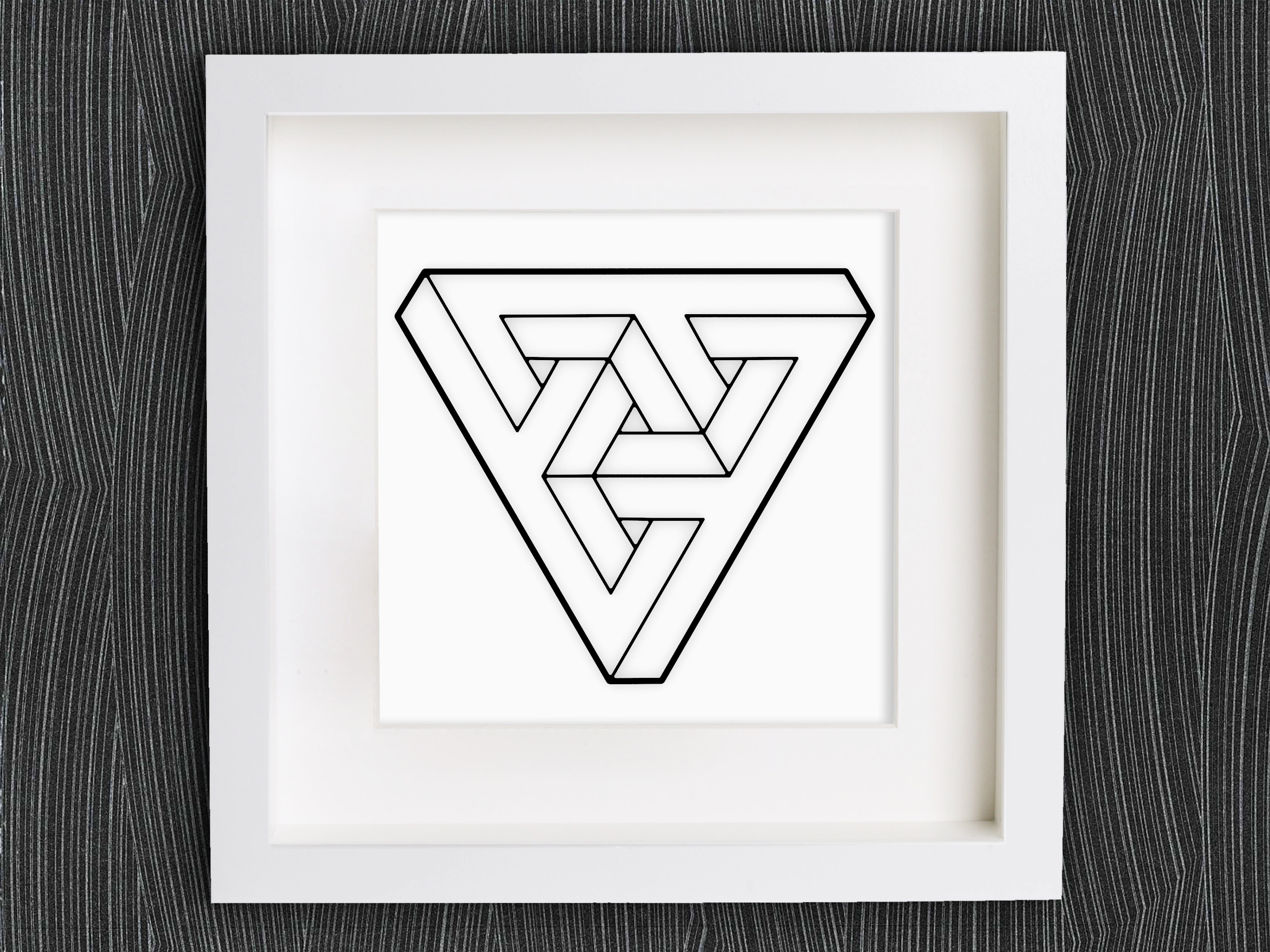 Customizable Optical Illusion Triangle