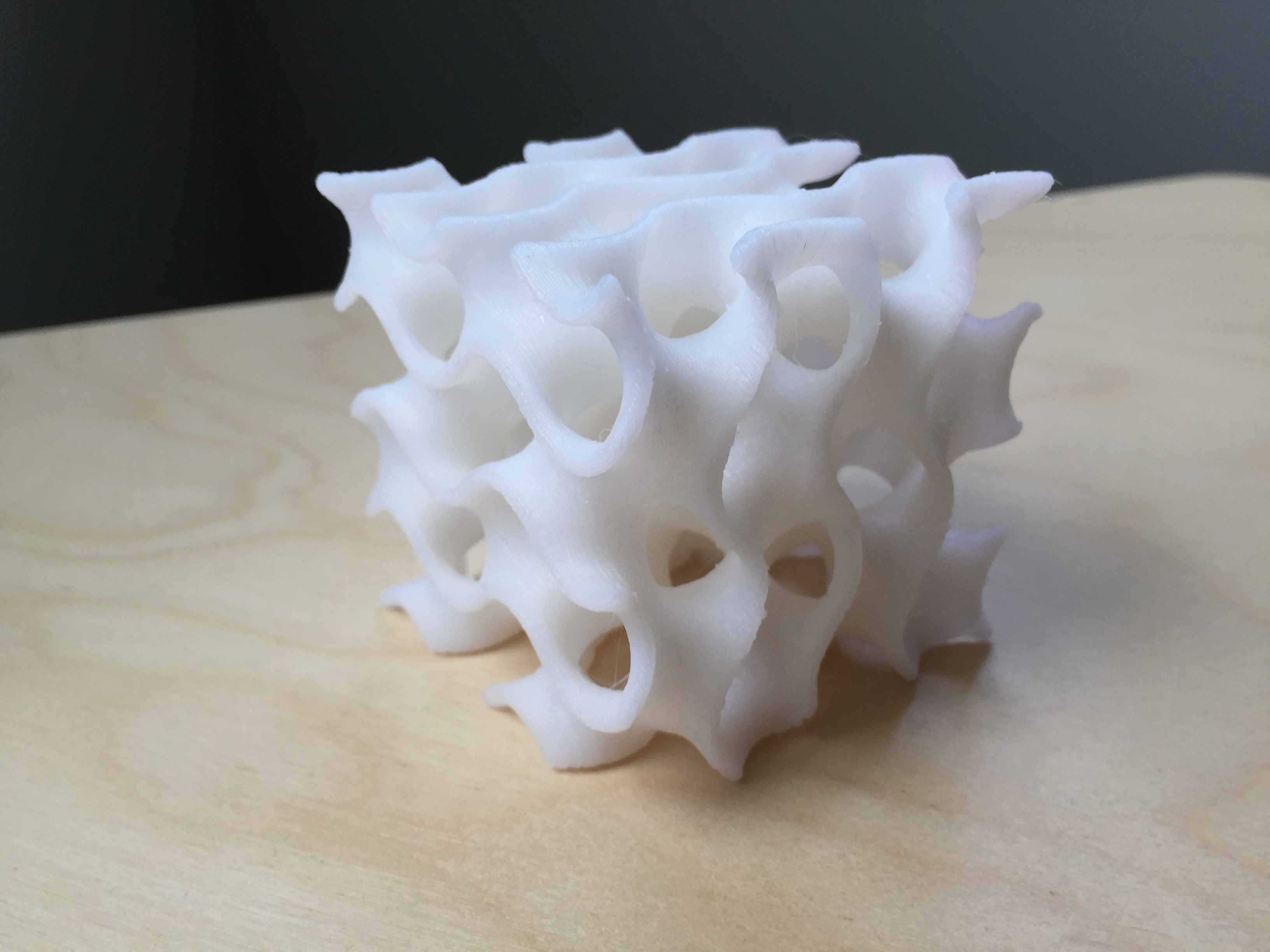 Gyroid Cube