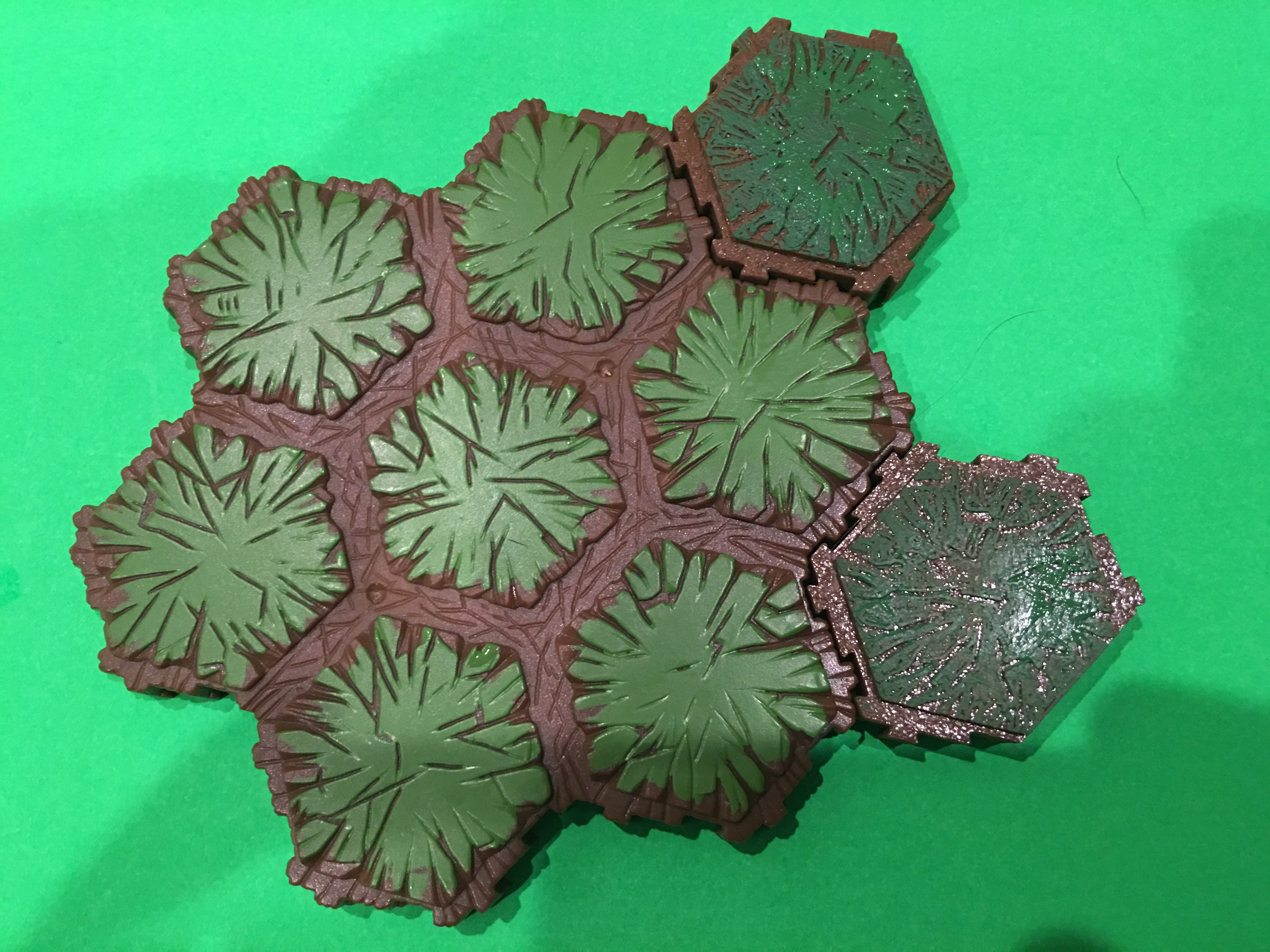 Heroscape LIKE flat edge tile for converting from hex to any square based system